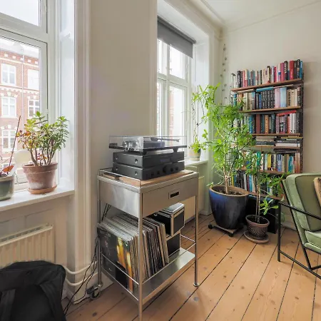 Authentic Danish In Trendy Vesterbro Apartment Copenhagen