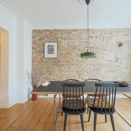 Apartment Authentic Danish In Trendy Vesterbro *