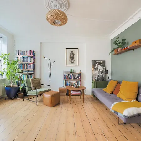 Apartment Authentic Danish In Trendy Vesterbro *