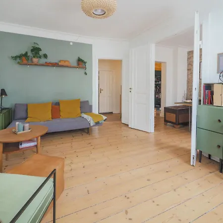 Authentic Danish In Trendy Vesterbro Apartment Copenhagen